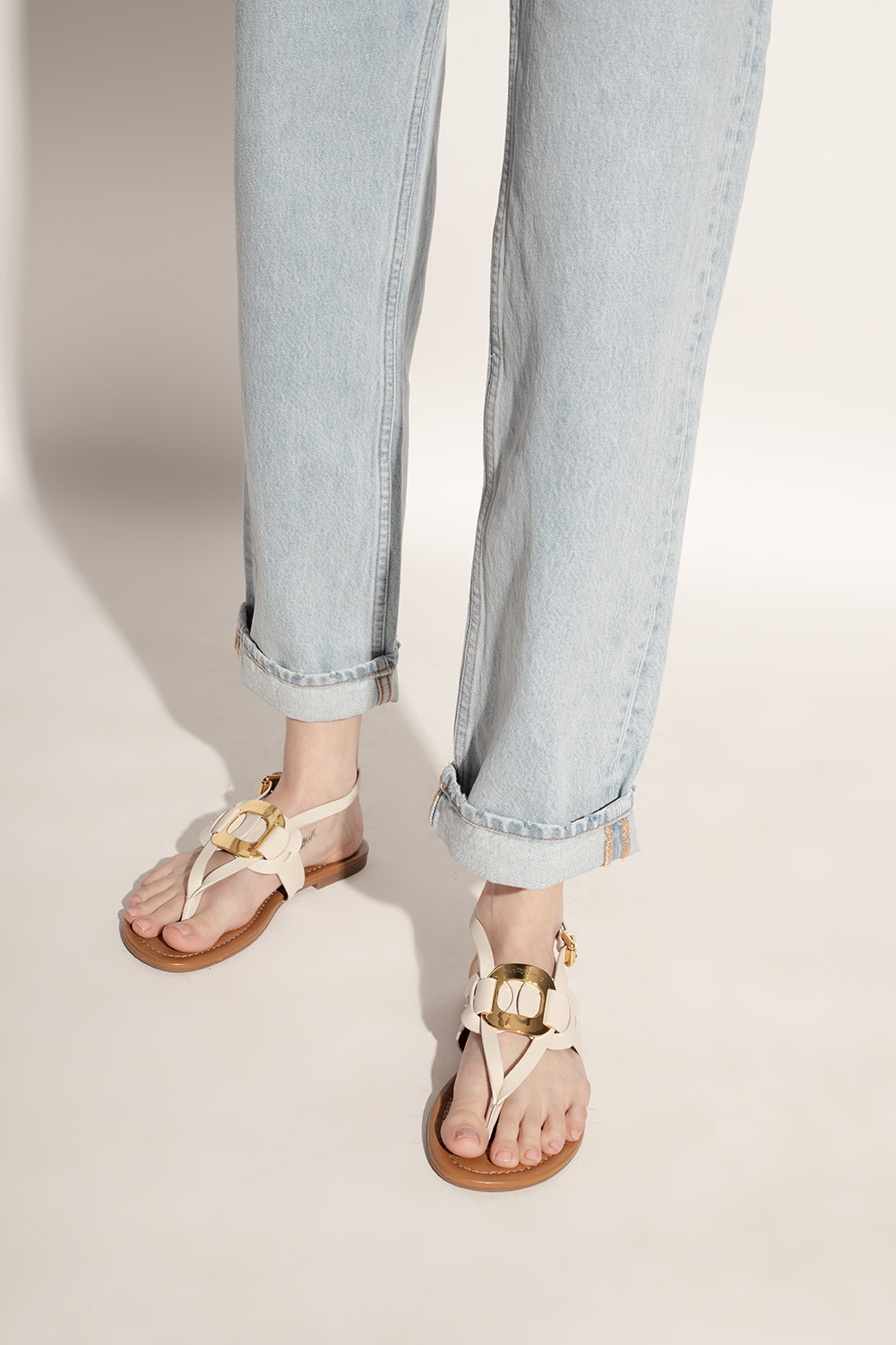 Chloe leather hot sale sandals